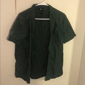 H&M Green Short Sleeve Button Down T Shirt